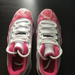 Jordan’s Pink/White